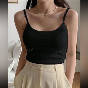 DAZY Casual Solid Round Neck Tank Top size Medium